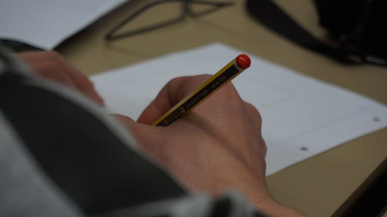 How to Write a CV for Delta Air Lines Jobs