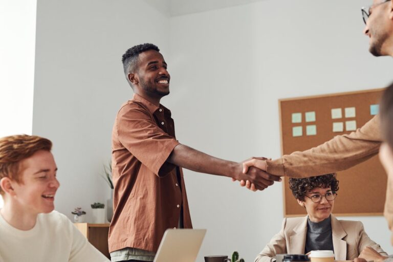 Crafting Your Federal Résumé: Key Differences from Private Sector Resumes